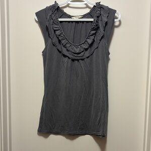 RW&CO. Gray Ruffle Scoop Neck Sleeveless Tank